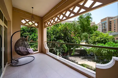 Fully Renovated | High Ceilings | Park View