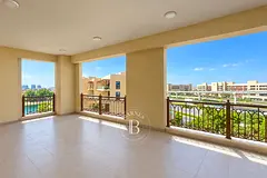 Immaculate | Vacant Type B | Large Terrace