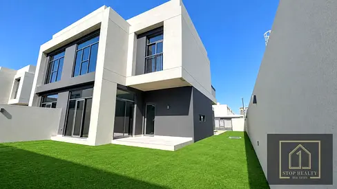 3BR + MAID | SEMI-DETACHED | PRIME LOCATION