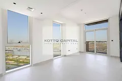Chic 2BR | Burj Khalifa View | Vacant