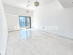 Spacious | Iconic Tower | Prime Marina Location