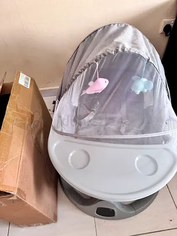 It’s good condition electric baby swing