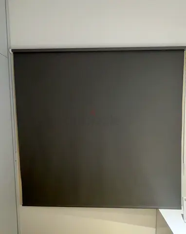 Blackout Roller Blind / Window Shade - great Condition