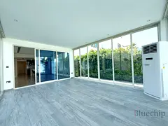 Upgraded | 3+ Maid | Spacious