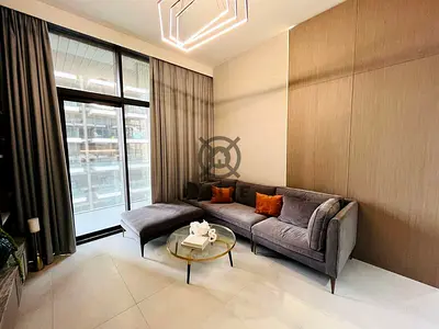 Luxury Living | Fully Furnished | Well Maintained