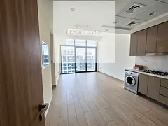 MODERN LIVING | POOL VIEWS | FLEXIBLE RENTAL OPTIONS