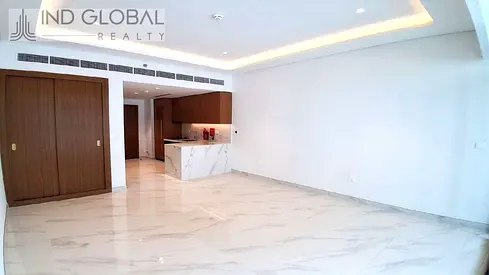 Meydan Studio | Balcony | Skyline & Pool View