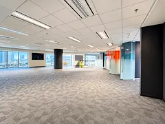 Fitted Office | Chiller Free | Satwa/SZR View