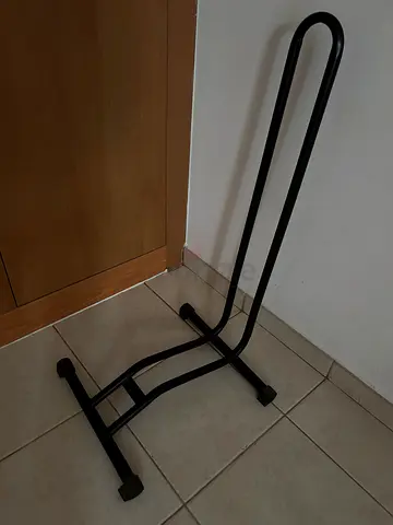 Bicycle stand