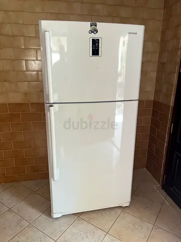 Samsung Top Freezer Refrigerator - White, Good Working Condition