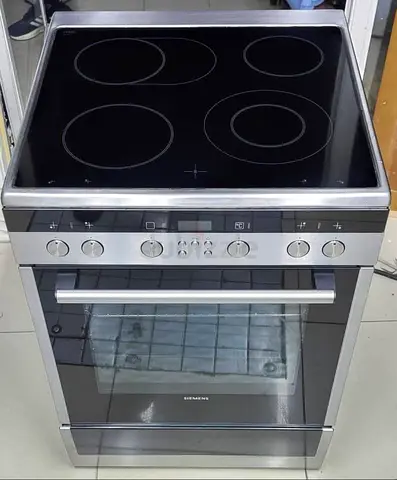 Siemens freestanding electric cooker with ceramic hob - good condition