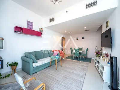High Floor I Spacious Layout I Vacant on Transfer
