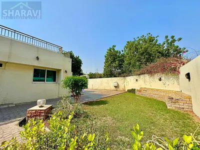 Independent Corner Villa|Garden|Parking