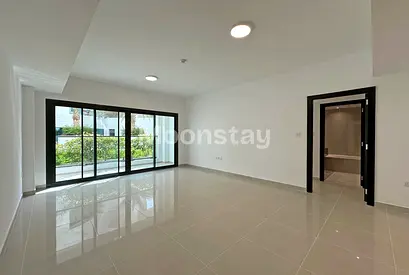 Bright & Spacious | Family Friendly | Vacant Now