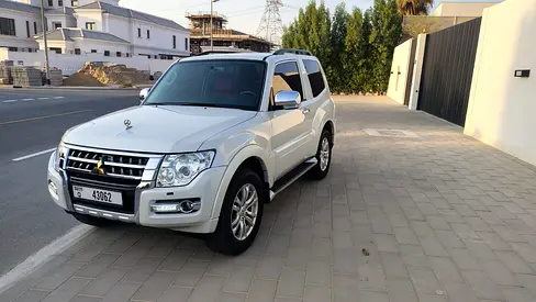Mitsubishi Pajero 2018 GLS Top Line GCC Specs