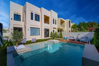 3 Bedrooms | Upgraded | Incredible Plot