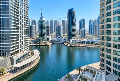 Chiller Free | Fully Upgraded | Full Marina View
