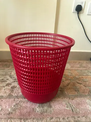 Red Plastic Mesh Waste Bin / Trash Can - Small