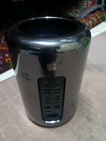 Apple Mac Pro (Late 2013) Cylinder - Good Working Condition
