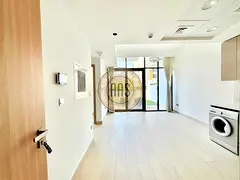 Chiller free •• spacious layout •• Ready to move •• very hot offer