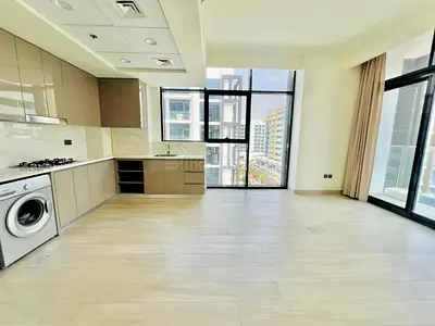 Corner Layout || Pool & Boulevard View | High ROI