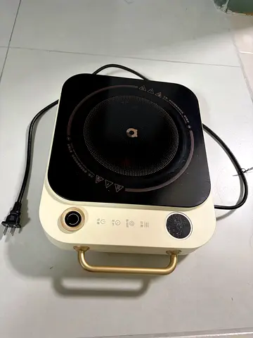 Chinese-Portable Induction Cooktop - Single Burner, Good Condition