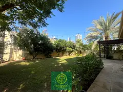 The Meadows (1) 5 Bedroom Villa Close To Entrance Available for rent