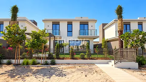 4BR Villa | Direct Beachfront | Fully Furnished
