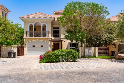 Renovated | Luxury Villa | Vacant