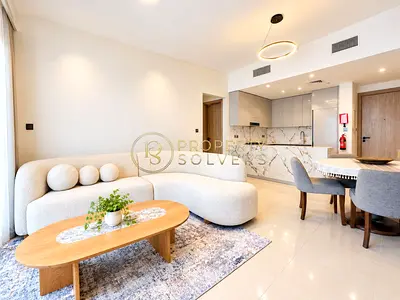 BRAND NEW BUILDING | FULLY UPGRADED | HUGE VACANT