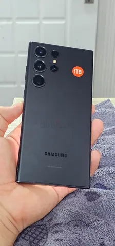 S23ultra clean 1TB