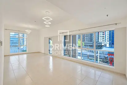 Spacious | Low Floor | Great Amenities | Modern
