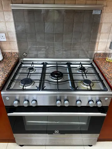 Electrolux Stainless Steel Gas Cooker with Oven - Good Condition