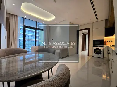 Brand New 2 Bed Fully Furnished| Modern Interiors