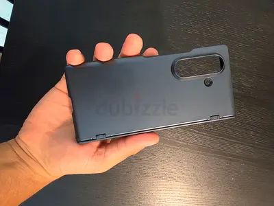 Z fold 7 spigen case
