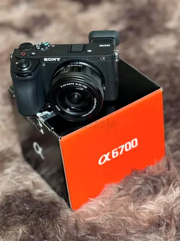 Sony Alpha a6700 mirrorless camera with 18-50mm kit lens - Excellent condition
