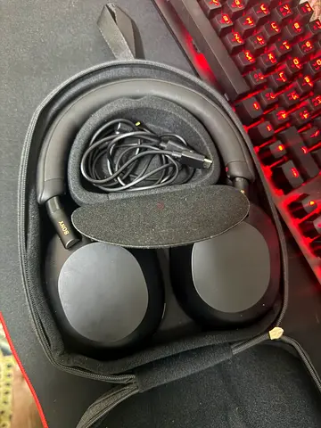 Sony wh-1000xm5