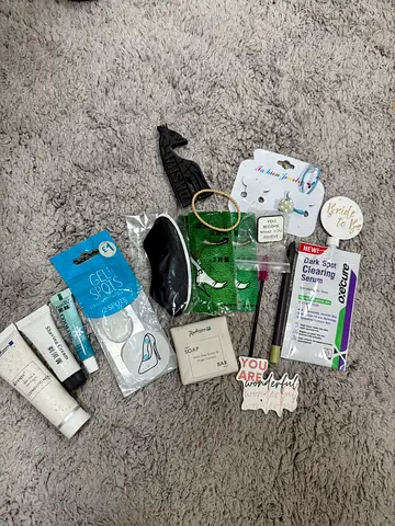 Ladies skincare mixmatch