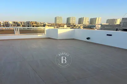 CUSTOM BUILT | LUXURY FINISH | CLOSE TO MALIBU