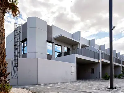 4BED | Vacant | Corner | Near park