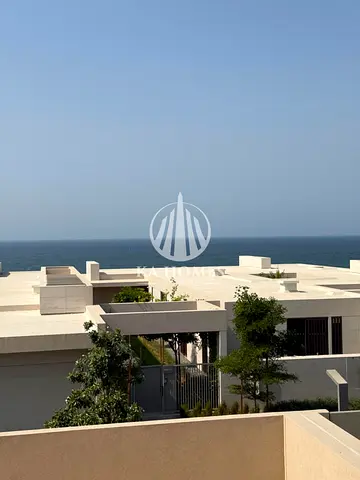 ⛳ Enjoy an Upscale Lifestyle Next to a World-Class Golf Course | Exceptional Luxury in Al Zorah