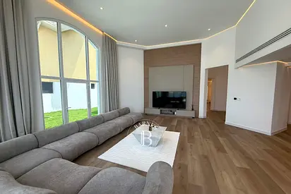 Fully Upgraded | Skyline views | Mid Number