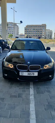 BMW 3 Series 323i 2010 GCC Specs in Excellent Condition