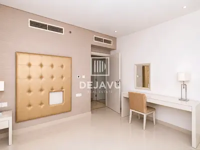 Multiple Cheques | Cozy and Elegant | Canal View