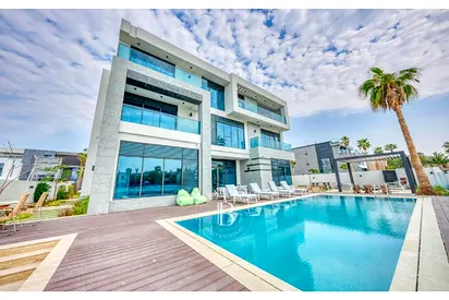 Billionaires Row | Elevator | Atlantis View