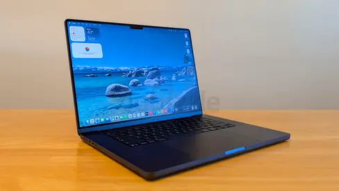 MacBook Pro 16” M5 Pro Under Warranty Like New