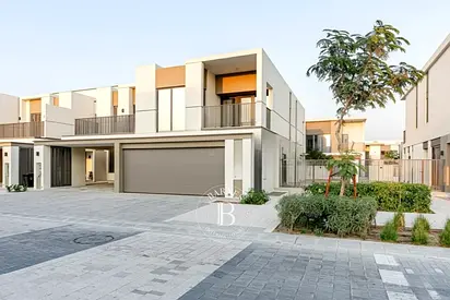 Vacant End Nov | Close to Pool | Internal