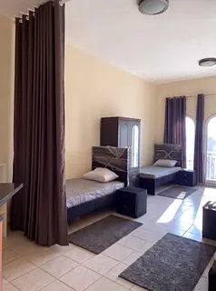 Female Executive Bedspace Available – Discovery Gardens