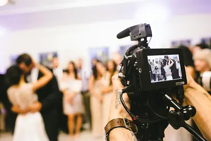 Master Photographer & Videographer for Events & Brands
