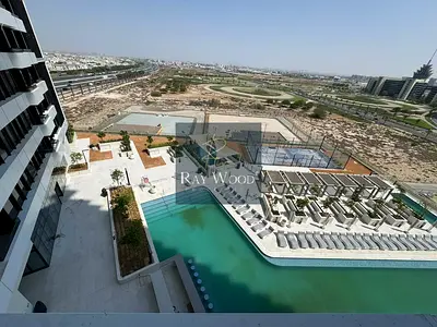Modern Studio | Pool View | Low Floor | 4 Cheques